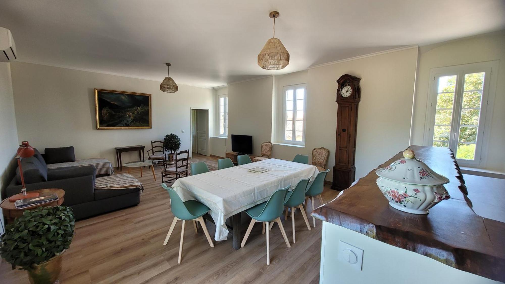 La Pinede, Logement Privatif Au Chateau Aumes Eksteriør billede